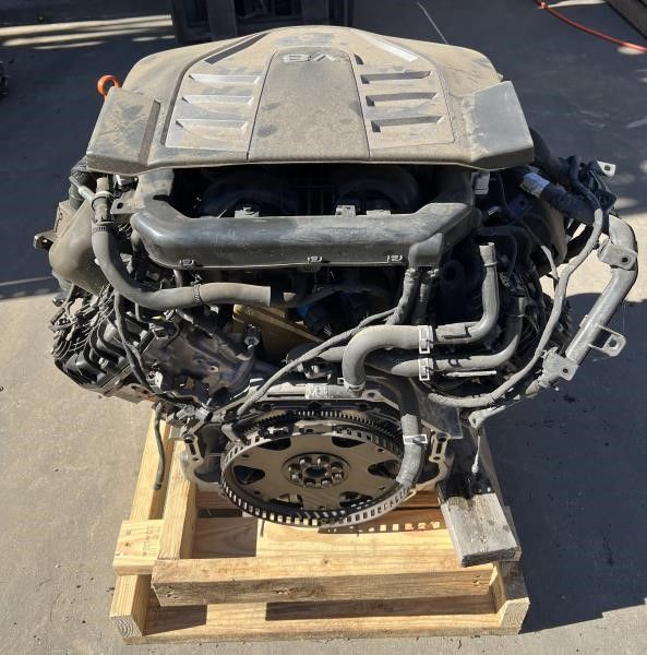 2015 HYUNDAI GENESIS Sdn, 5.0L (VIN F, 8th digit), RWD Used Engine
