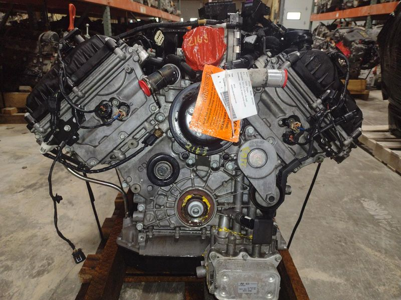 2013 HYUNDAI GENESIS Sdn, 5.0L (VIN H, 8th digit) Used Engine