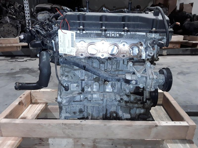 2012 HYUNDAI SONATA 2.4L, VIN 4 (8th digit, hybrid), gasoline Used Engine