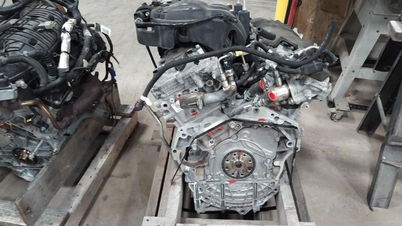 2017 GMC ACADIA VIN Z (11th digit), 3.6L, (VIN S, 8th digit, opt LGX), w/o heavy duty cooling Used Engine