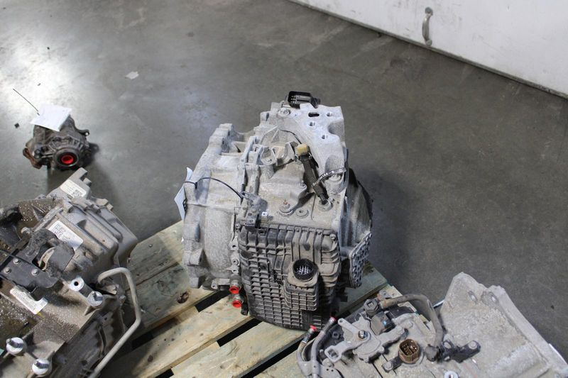 2017 Jeep CHEROKEE AT, 2.4L, 4x4 (2 speed transfer case), 3.73 ratio Used Transmission