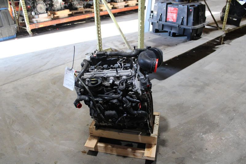 2018 Land Rover DISCOVERY SPORT (2.0L, VIN X, 8th digit, gasoline), VIN R (7th digit) Used Engine