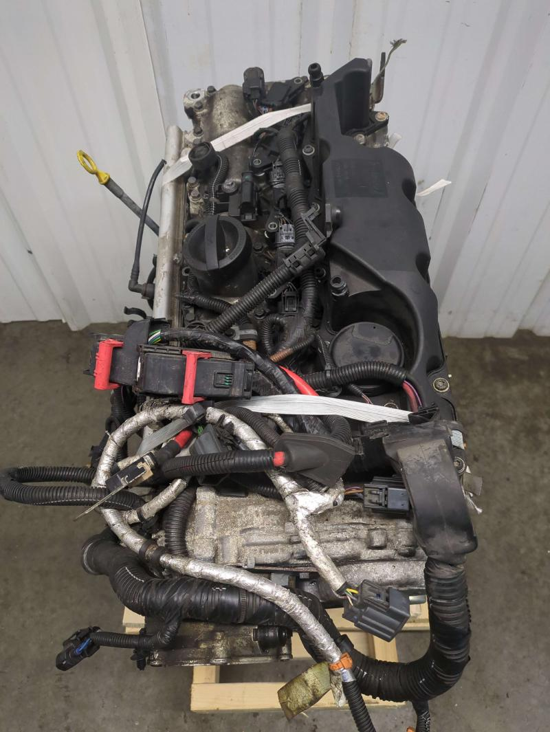 2011 Land Rover LR2 (3.2L, VIN N, 8th digit) Used Engine