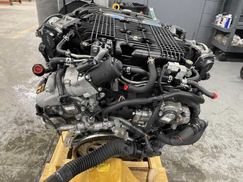 2011 INFINITI G37 (VQ37VHR), AWD Used Engine