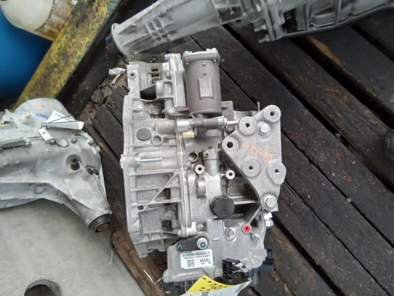 2019 BUICK ENCORE VIN M (8th digit, opt LE2), FWD Used Transmission