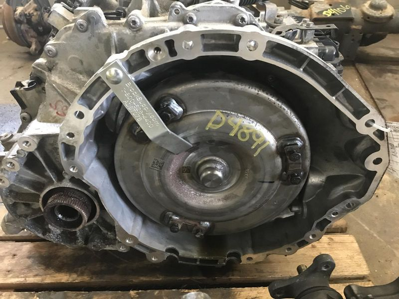2017 Jeep CHEROKEE AT, 3.2L, 4x4 (2 speed transfer case) Used Engine