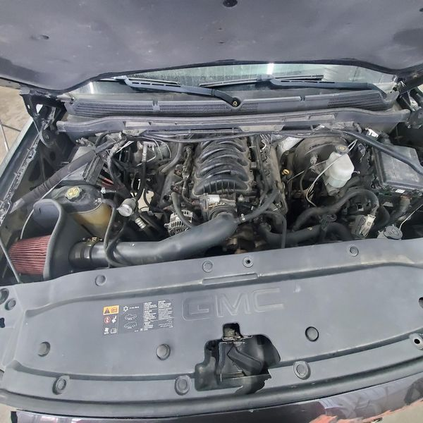 2014 GMC SIERRA 1500 5.3L (VIN C, 8th digit, opt L83) Used Engine