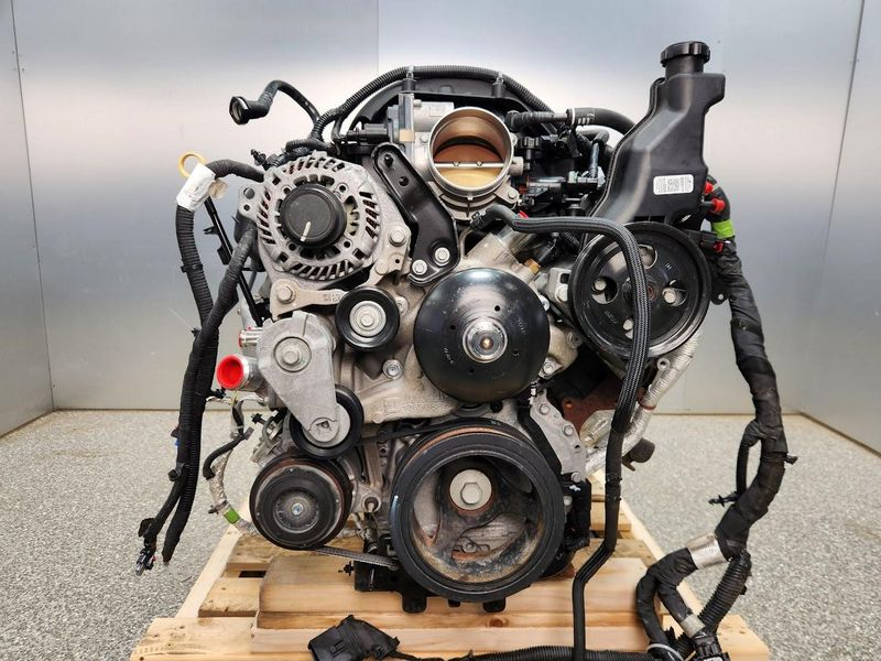 2020 GMC SIERRA 2500 (6.6L), gasoline (VIN 7, 8th digit, opt L8T) Used Engine