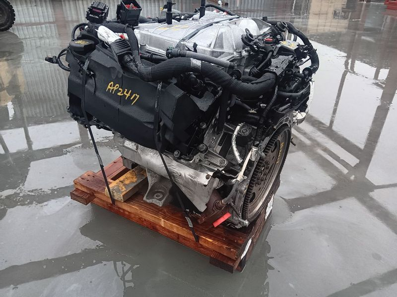 2016 Land Rover RANGE ROVER 3.0L, VIN P (7th digit) Used Engine