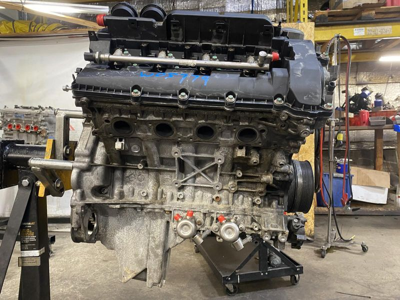 2015 Land Rover RANGE ROVER 5.0L, VIN T (7th digit, FFV) Used Engine