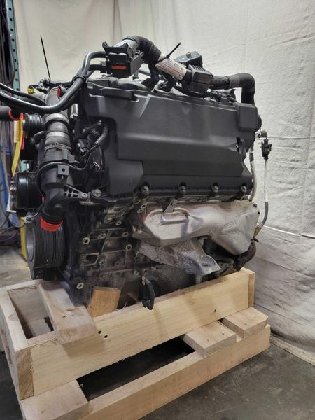 2014 Land Rover RANGE ROVER 3.0L, VIN V (7th digit) Used Engine