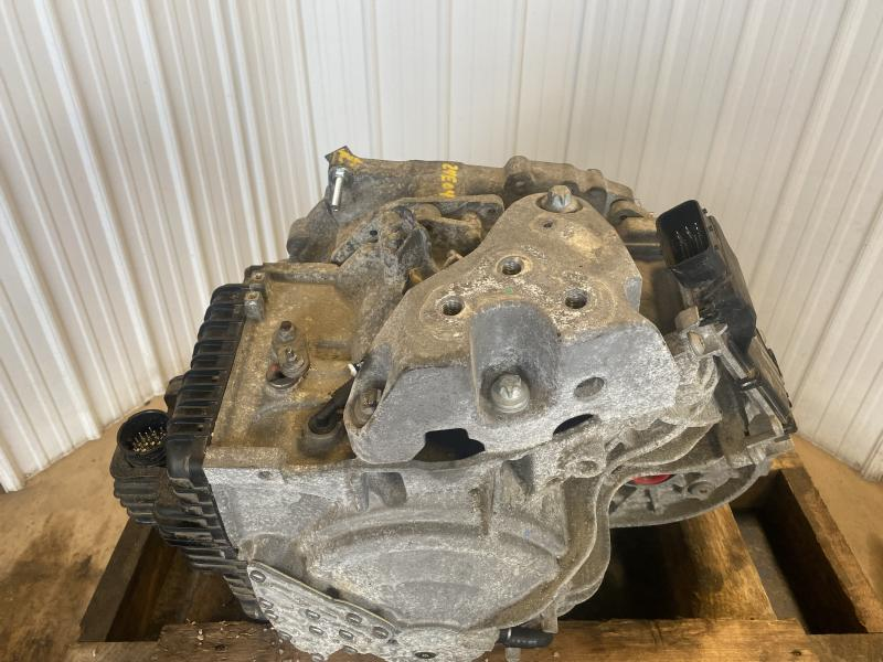 2015 Jeep CHEROKEE AT, 2.4L, AWD (single speed transfer case) Used Transmission