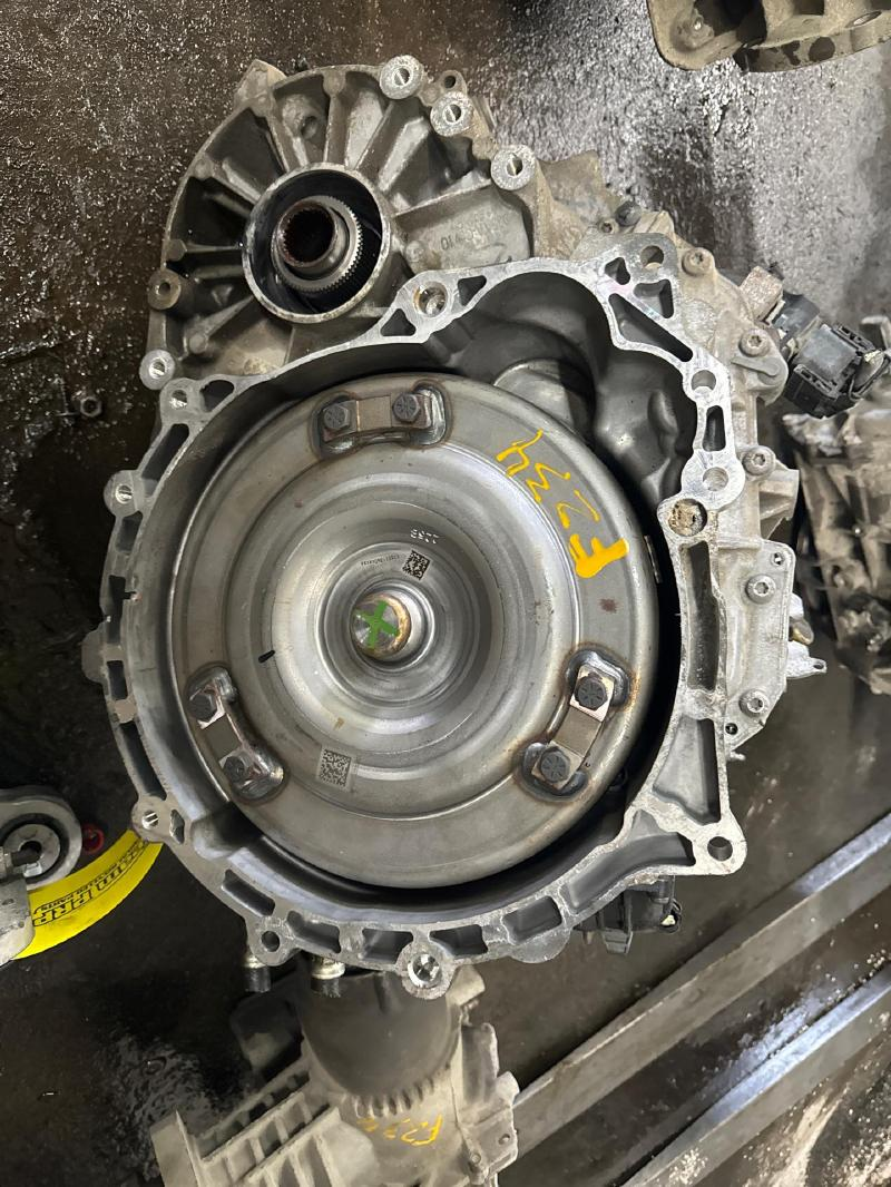 2015 Jeep CHEROKEE AT, 2.4L, AWD (single speed transfer case) Used Transmission