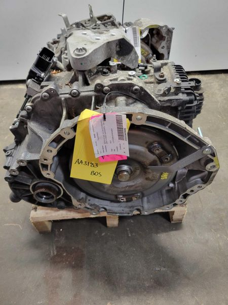 2015 Jeep CHEROKEE AT, 3.2L, 4x4 (2 speed transfer case), tow package, ID 68225761 (production number 68223589) Used Transmission