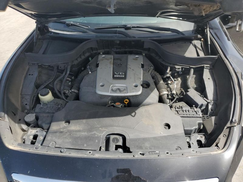 2017 INFINITI QX70 (3.7L, 6 cylinder, VQ37VHR, VIN C, 4th digit), 4x2 (RWD) Used Engine