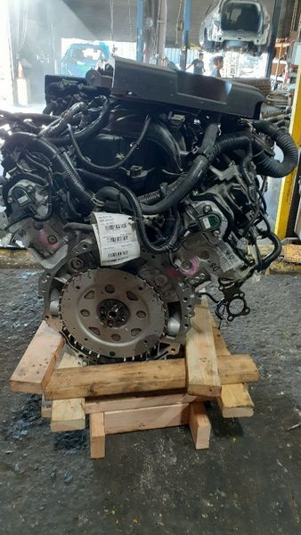 2023 INFINITI QX80 (5.6L, VIN A, 4th digit, VK56VD) Used Engine