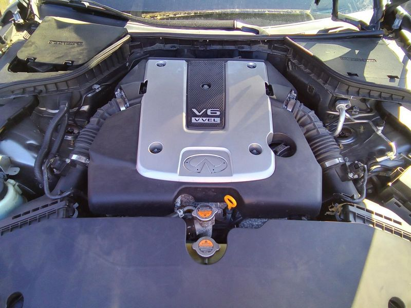 2014 INFINITI Q50 3.7L (VIN B, 4th digit, VQ37VHR), AWD, Sport Used Engine
