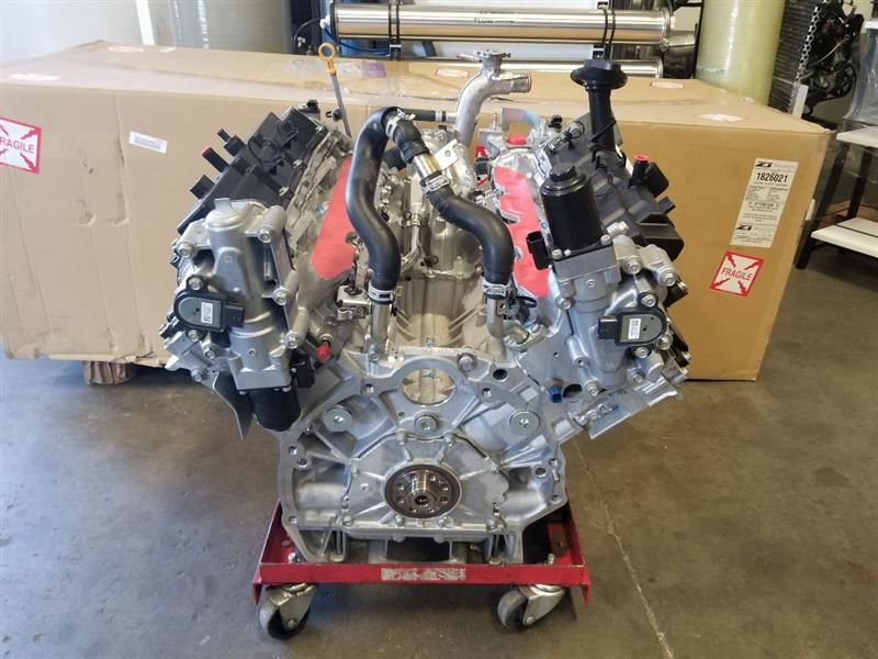 2015 INFINITI Q70 5.6L (VIN A, 4th digit, VK56VD), RWD Used Engine