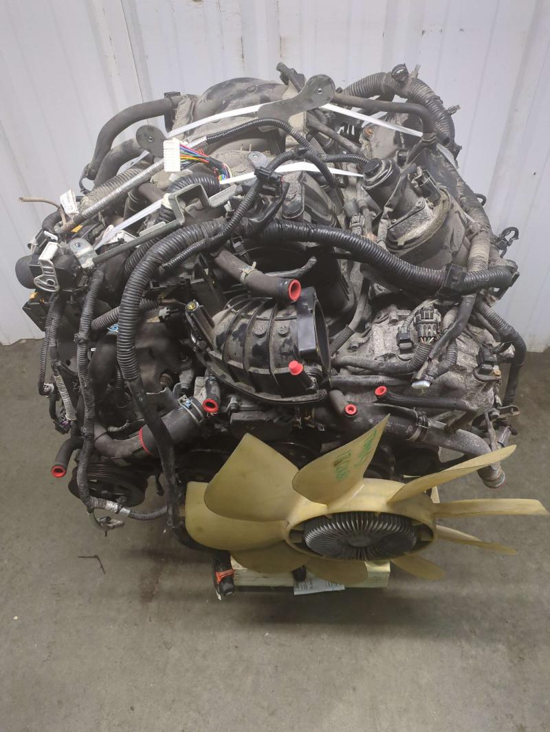 2017 INFINITI QX80 (5.6L, VIN A, 4th digit, VK56VD) Used Engine