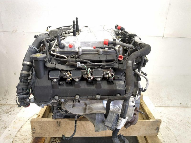 2015 Land Rover RANGE ROVER SPORT 3.0L, VIN V (7th digit) Used Engine