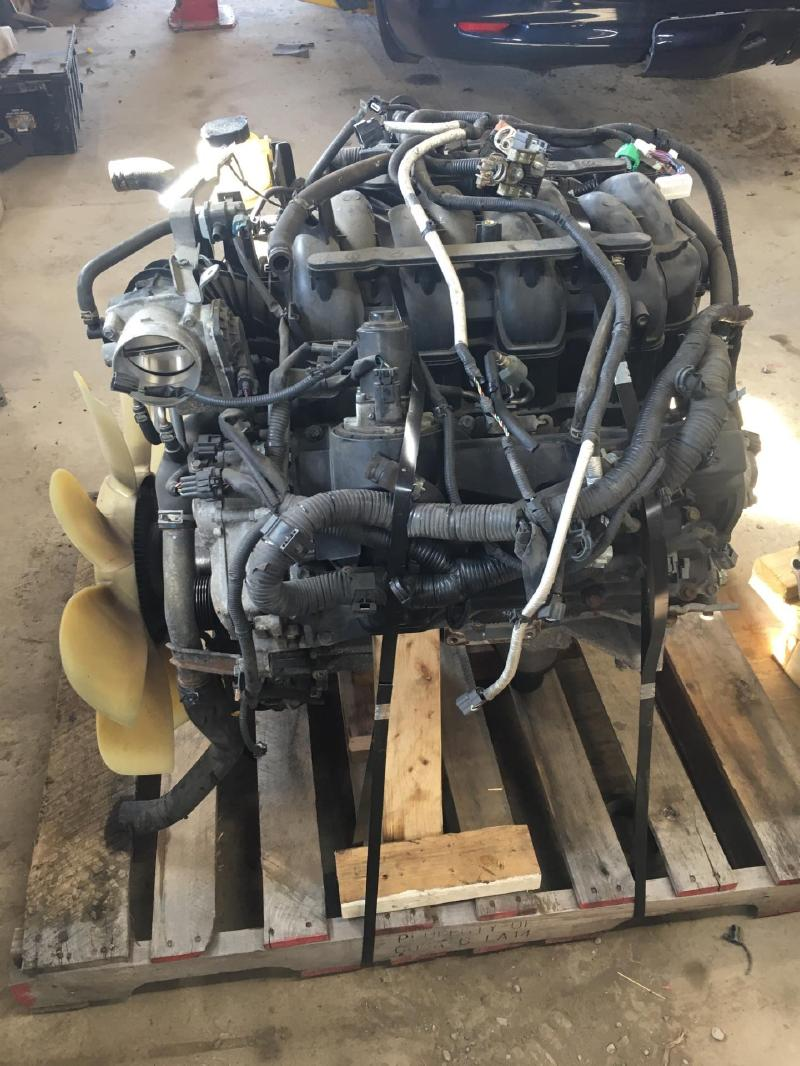 2015 INFINITI QX80 (5.6L, VIN A, 4th digit, VK56VD) Used Engine