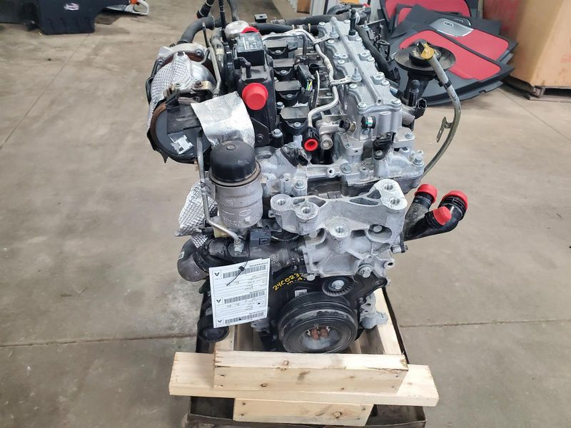 2020 Land Rover RANGE ROVER EVOQUE (2.0L), VIN F (7th digit) Used Engine