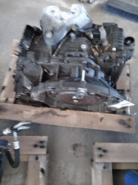2014 Jeep CHEROKEE AT, 3.2L, 4x4 (2 speed transfer case), w/o tow package Used Transmission