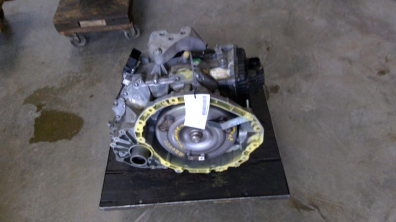 2014 Jeep CHEROKEE AT, 3.2L, AWD (single speed transfer case), tow package Used Transmission