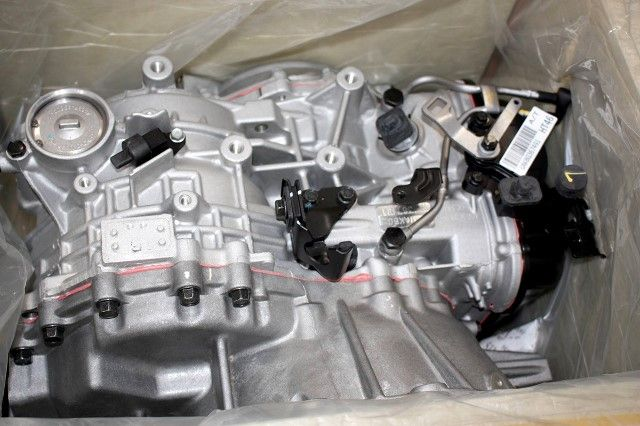2010 HYUNDAI AZERA AT, 3.3L, thru 11/13/09 Used Transmission