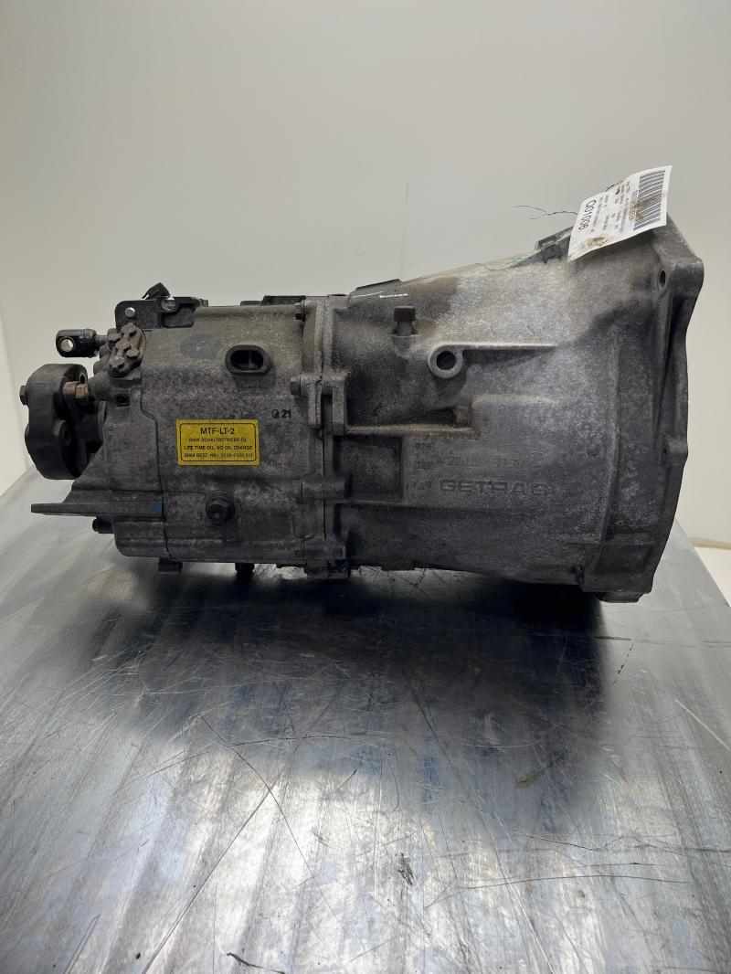 2004 BMW Z4 MT, 3.0L, sequential manual gearbox Used Transmission