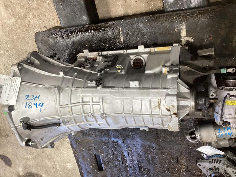 2014 HYUNDAI EQUUS AT, (5.0L, 8 speed) Used Transmission