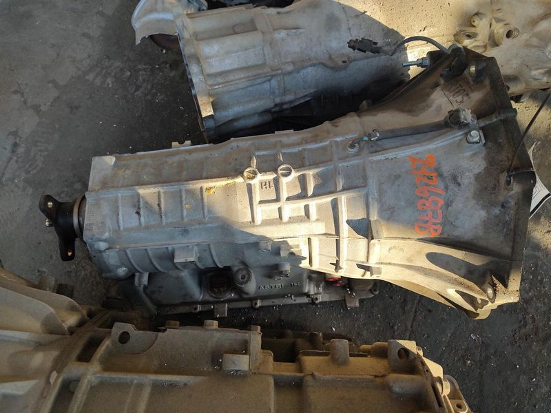 2012 HYUNDAI EQUUS AT, (5.0L, 8 speed) Used Transmission