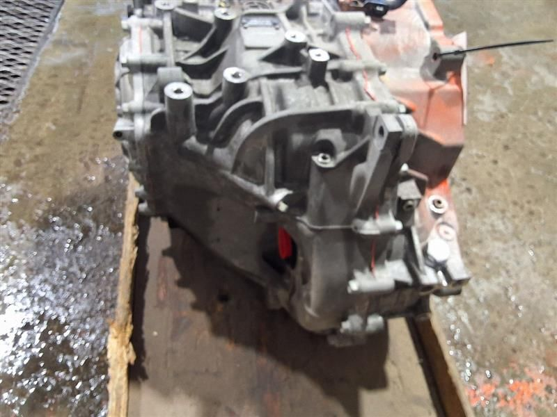 2012 HYUNDAI SANTA FE AT, 2.4L, FWD Used Transmission