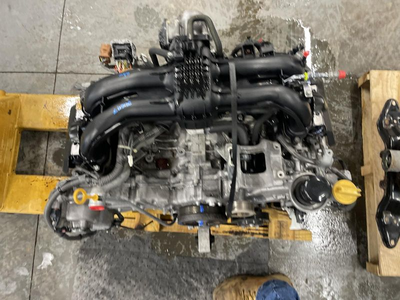 2014 SUBARU LEGACY 2.5L, AT (CVT), California emissions (VIN B, 6th digit, DOHC) Used Engine
