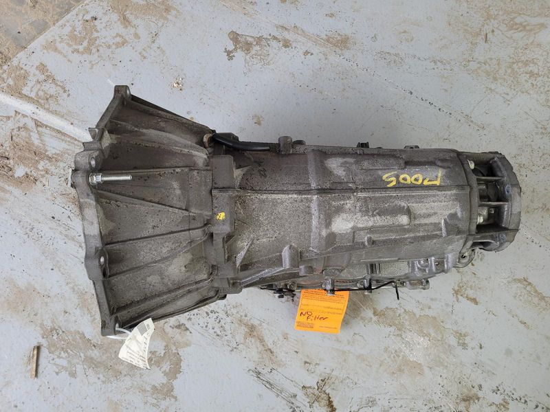 2015 CADILLAC ESCALADE AT, 4x4, 6 speed (opt MYC) Used Transmission