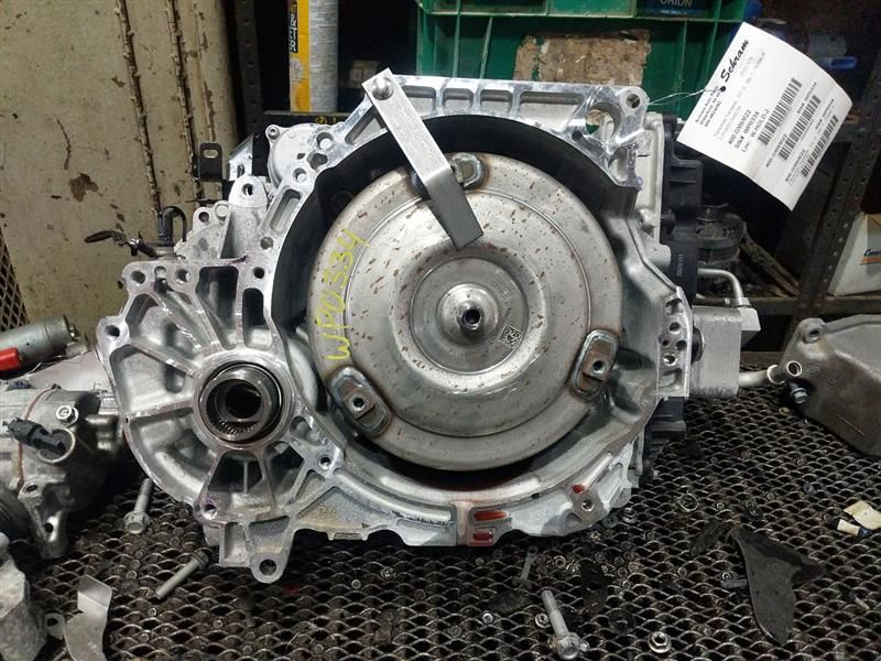 2022 CADILLAC XT4 AWD Used Transmission