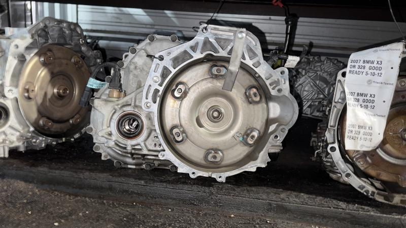 2010 HYUNDAI ENTOURAGE AT, (3.8L, 6 cylinder) Used Transmission