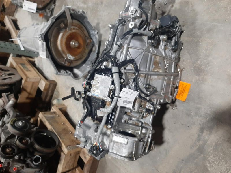 2021 SUBARU CROSSTREK gasoline, AT (CVT), 2.5L Used Transmission