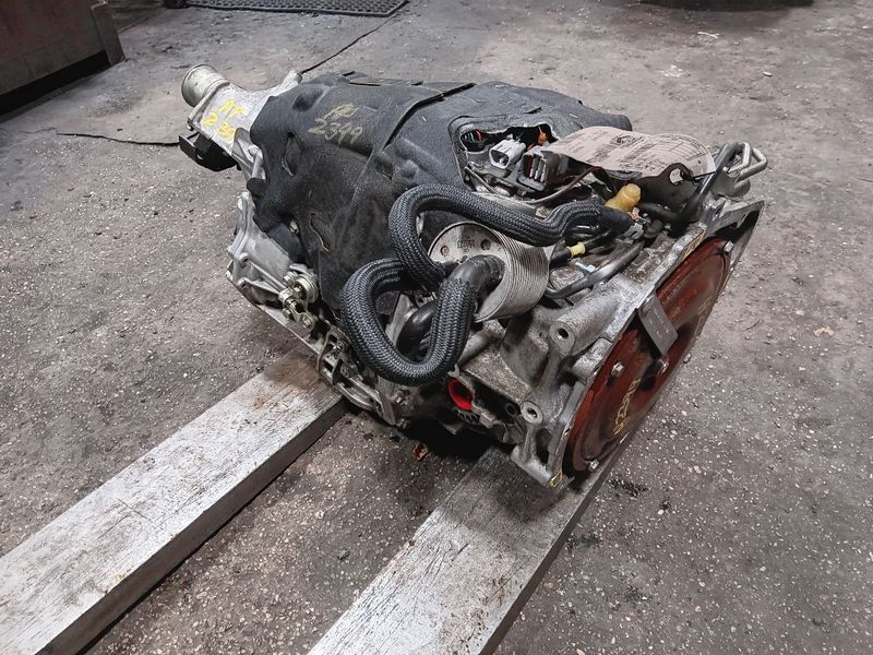 2015 SUBARU LEGACY AT, (CVT), 2.5L, SW (Outback) Used Transmission