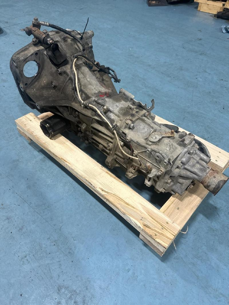 2013 SUBARU LEGACY MT, SW (Outback) Used Transmission