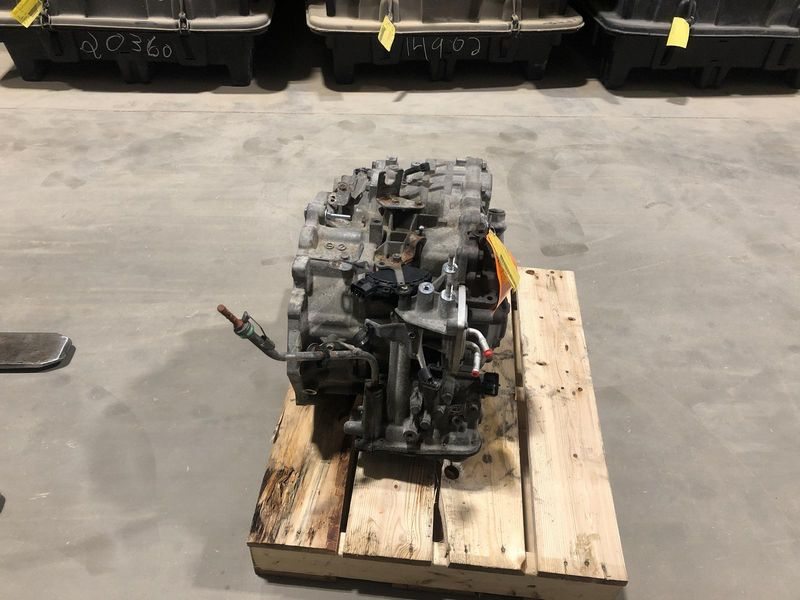 2012 SUZUKI KIZASHI AT, (2.4L), (CVT), AWD Used Transmission