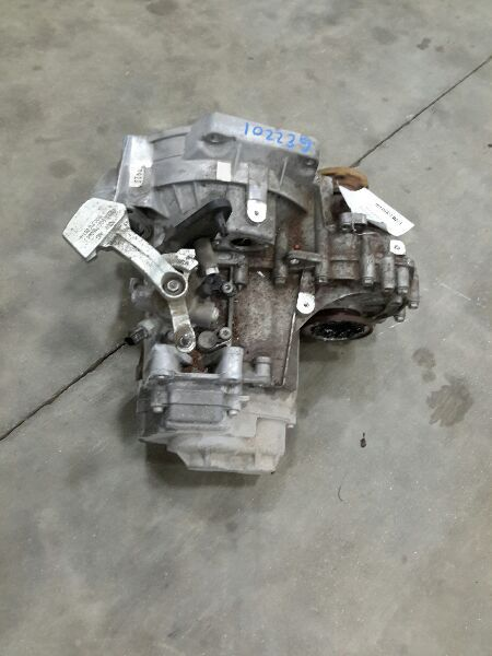 2019 Volkswagen JETTA MT, transmission ID TKR Used Transmission
