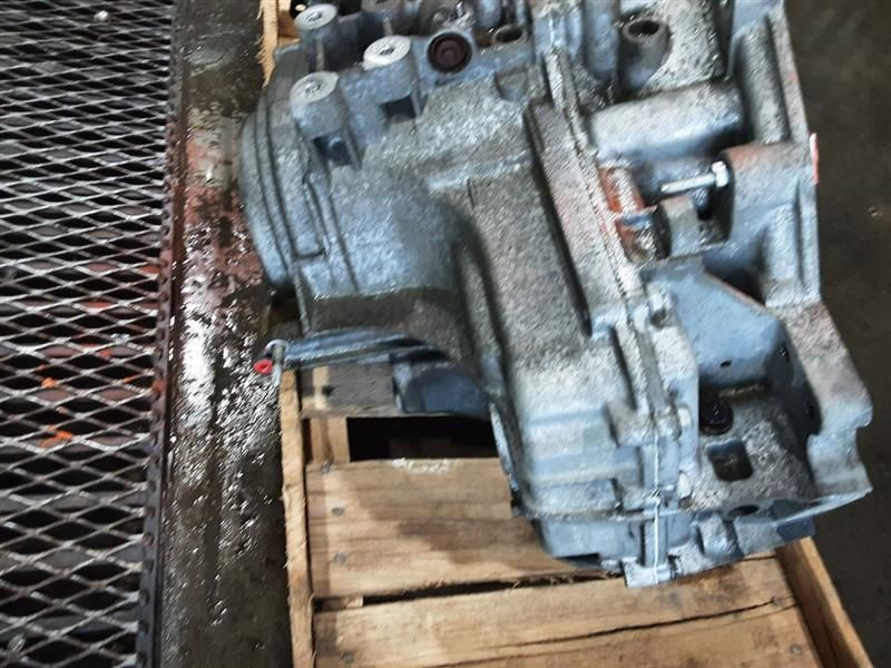2009 SATURN AURA AT, 3.6L Used Transmission