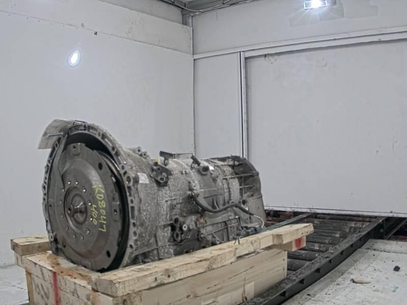 2013 Land Rover RANGE ROVER AT, (5.0L) Used Transmission
