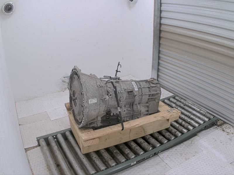 2013 Land Rover RANGE ROVER AT, (5.0L) Used Transmission