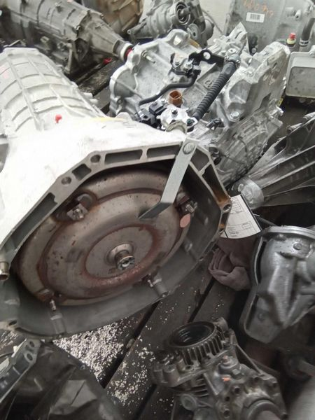 2021 Ford E-350 (AT), 138.00" WB Used Transmission