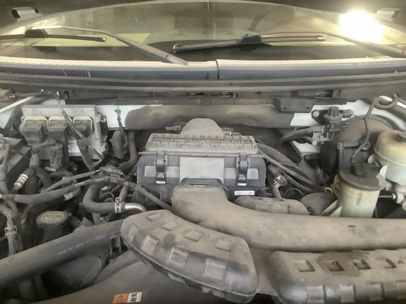 2005 Lincoln Navigator (5.4l, vin 5, 8th digit, 3v, sohc) Used Engine