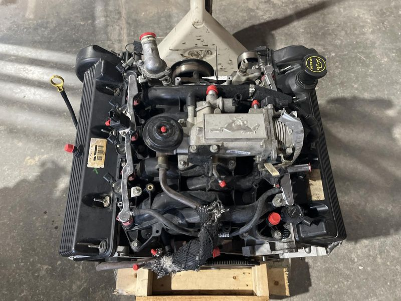 2004 Ford Mustang 4.6l, vin x (8th digit, sohc, gt) Used Engine 2