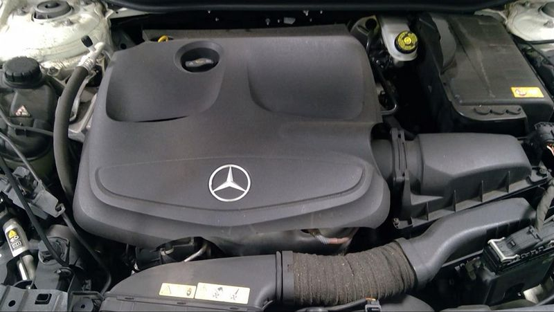 2015 MERCEDES BENZ GLA250 156 Type, GLA250 (VIN 4G or 4E, 6th and 7th digits) Used Engine