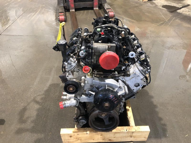 2005 Chevy Silverado 1500 6.0l V8 Used Engine 2